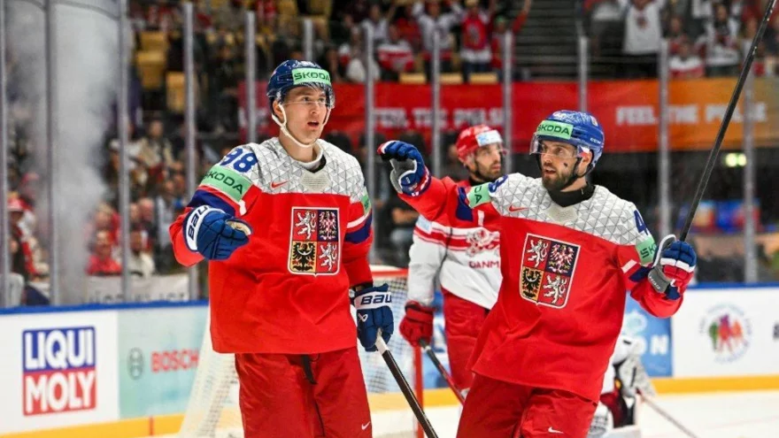 Česko vs. Maďarsko na MS v hokeji 2025: Sázková analýza a tipy